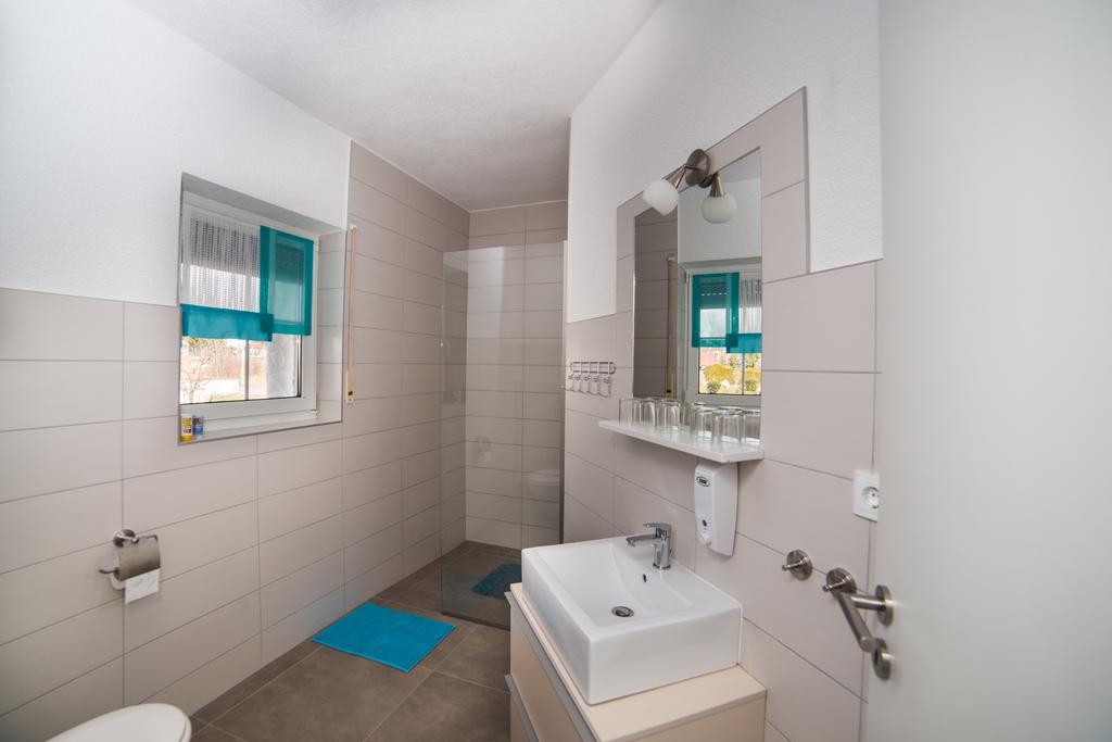 דרז'ניק גראד Guest House Melody מראה חיצוני תמונה