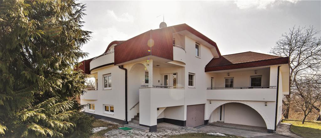 דרז'ניק גראד Guest House Melody מראה חיצוני תמונה